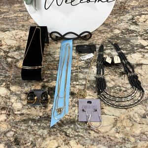 NWT 7 Pc Gold & Silver Jewelry Bundle